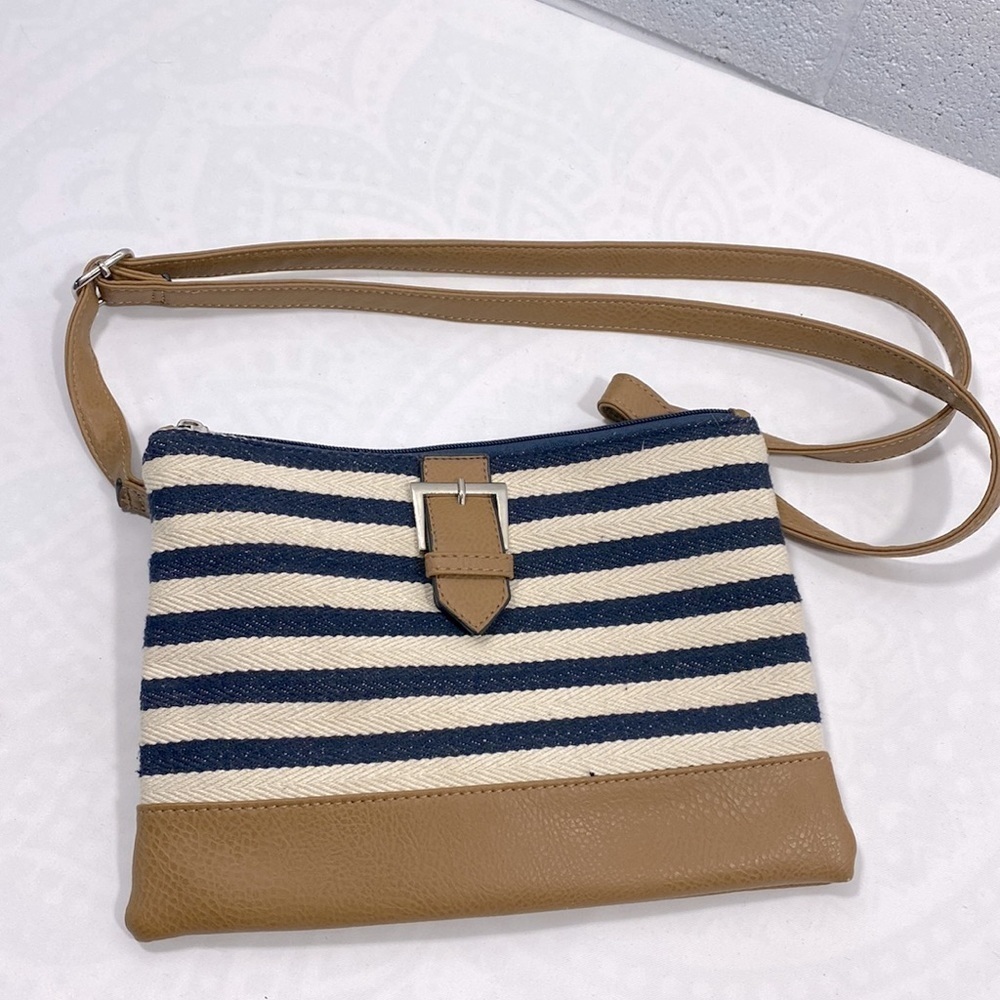 Mia and Luca navy and cream coloured Crossbody bag​​​​​​​​​​